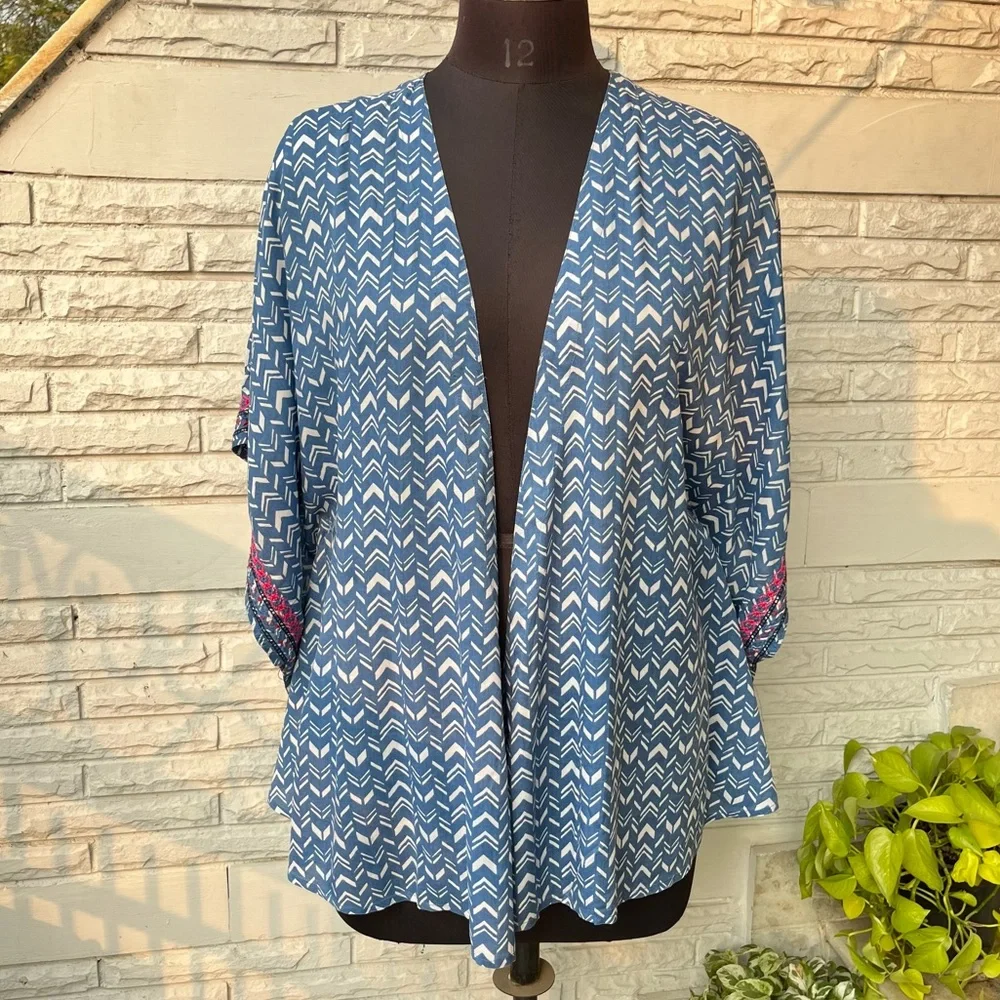 Blue Aztec Kimono Top - Picture 3 of 6